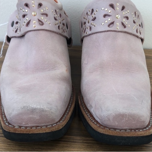 🎀Frye Womens Slip On Western Harness Clogs Mules Light pink laser cut size 6 - Picture 4 of 8